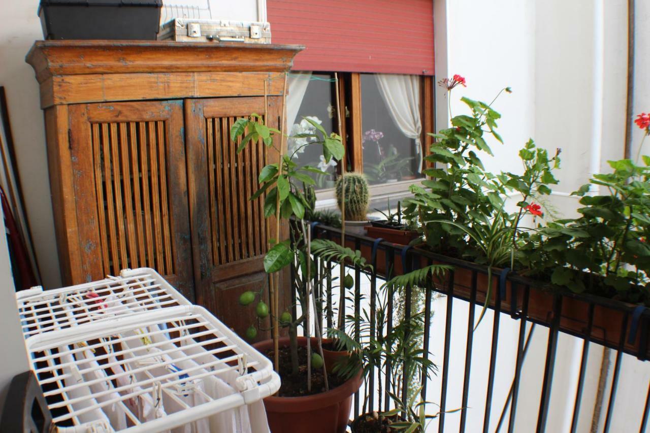 B&B Lili Салерно Экстерьер фото